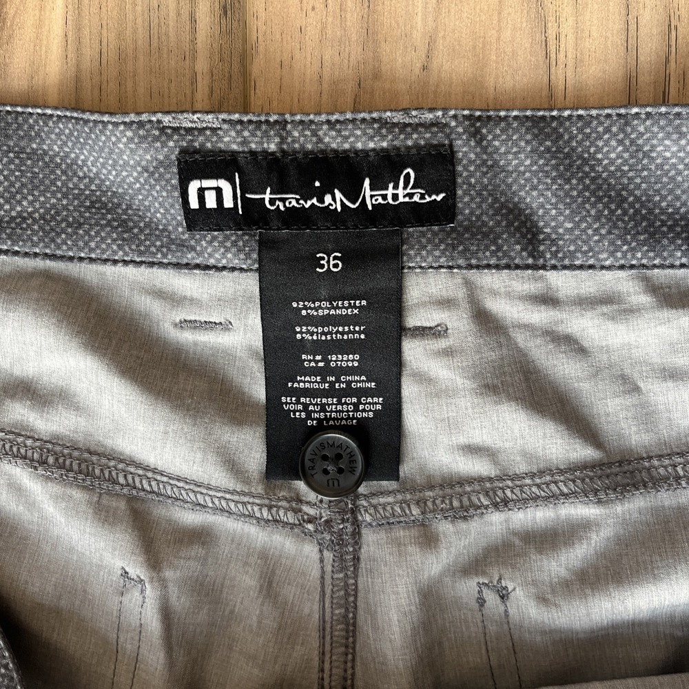 Travis Mathew Gray Golf Shorts Mens 36‎ Stretch Quick Dry Outdoor Athletic - Picture 2 of 7